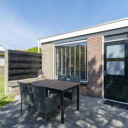 Vibrant With Garden Holiday home Callantsoog
