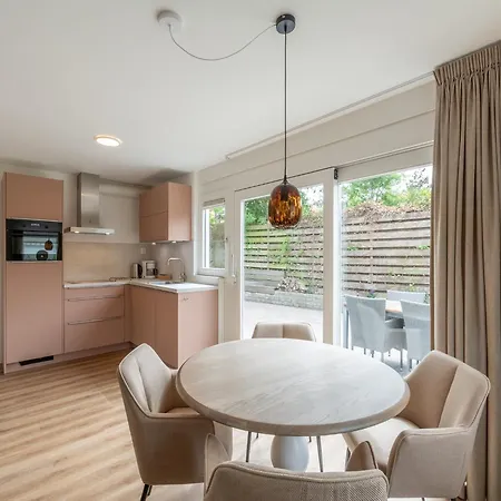 Casa de Férias Effe Sprage In Callanstoog Centre