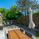 Effe Sprage In Callanstoog Centre *